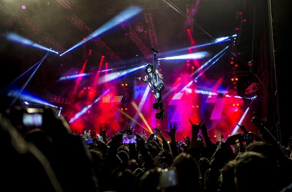 12/04/2015 Stanley, vocalista de Kiss durante su presentación en Quito. Foto de Marco Salgado.